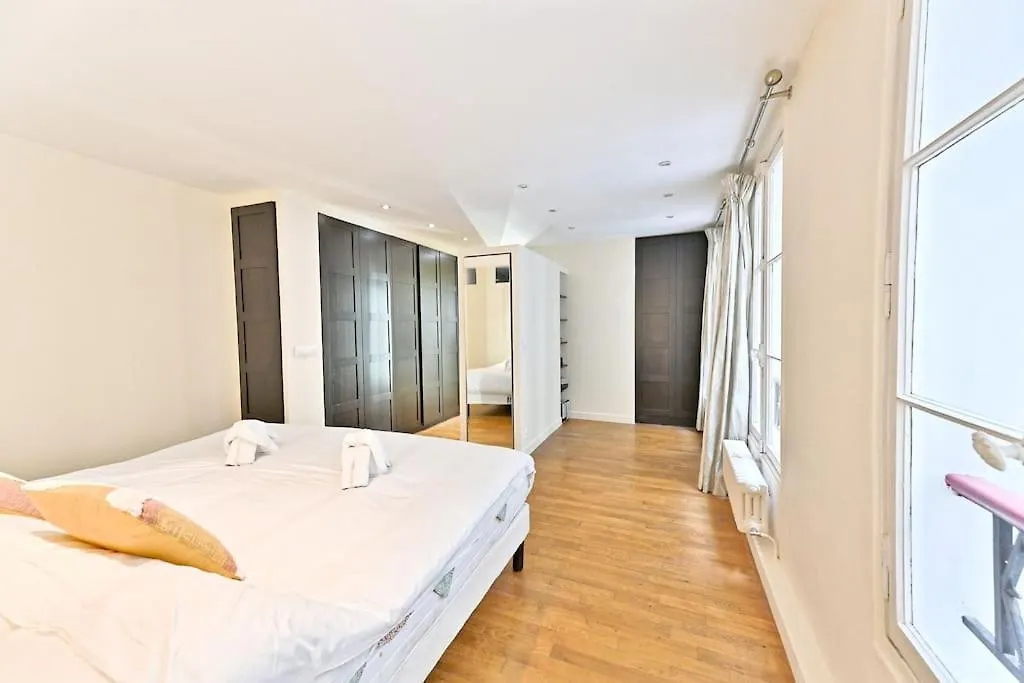 Grand Appartement Prestigieux Et Central A Париж Франция